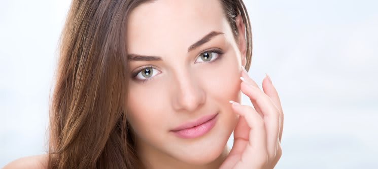 Pura Perfeição! Limpeza Facial Profunda c/ Opção Máscara De Ouro 24k e Radiofrequência