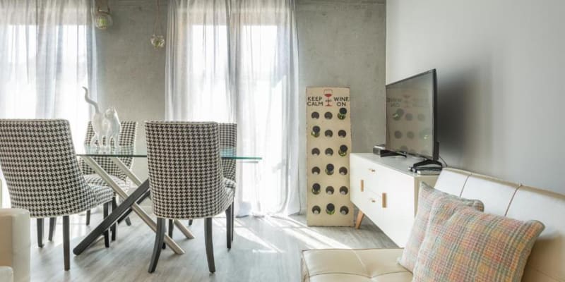 Inn Pier Aveiro | Estadia Romântica com Jacuzzi