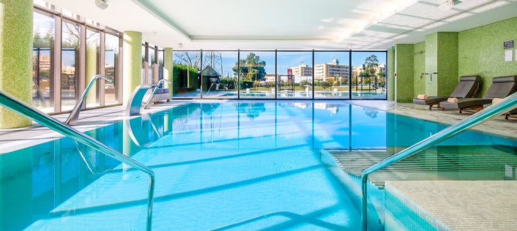 Meliã Braga Hotel & SPA 5* | Noite c/ Opção de Jantar ou Massagem