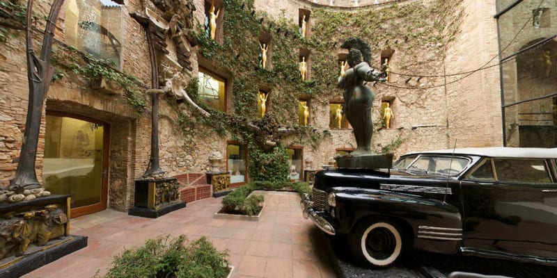 Visita Virtual ao Teatro-Museu Dalí em Espanha Visita Virtual ao Teatro-Museu Dalí em Espanha