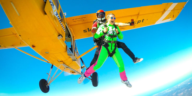 Salto de Paraquedas | Skydive no Algarve a 3000m | Emoção Junto ao Mar!