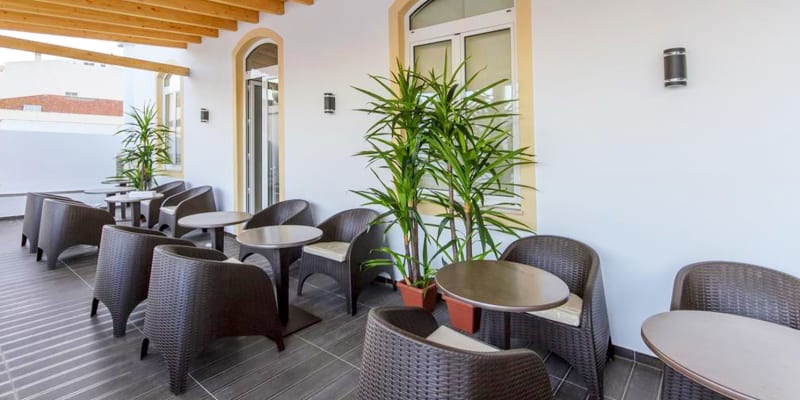 Villa Rio Guest House Suites - Algarve | Estadia de Romance com Opção Jantar