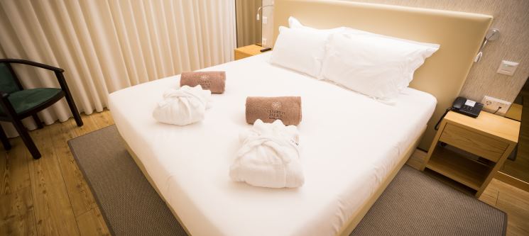 Celorico Palace Hotel & SPA 4* - Braga | Noites c/ Opção de Jantar, Meia-pensão ou Massagem Celorico Palace Hotel & SPA 4* - Braga | Noites c/ Opção de Jantar, Meia-pensão ou Massagem