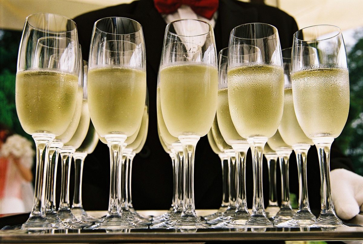 7 conseils avant d'acheter un CHAMPAGNE