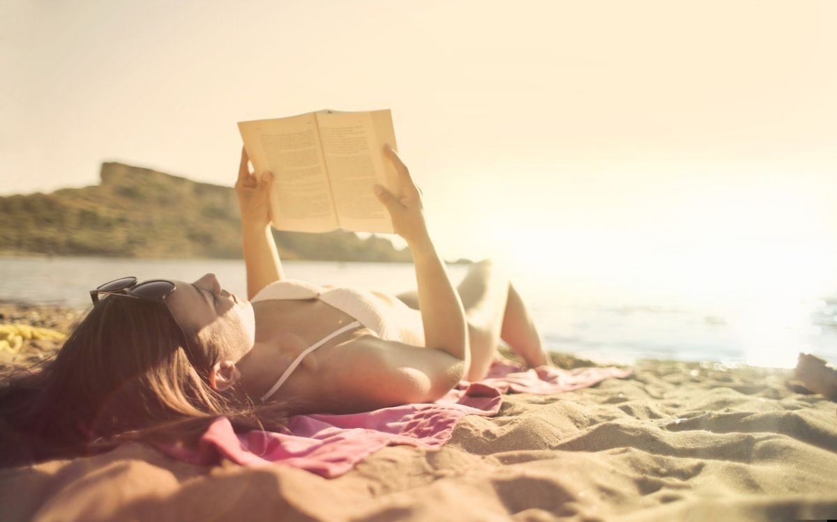 Les 7 livres à dévorer sur la plage cet été