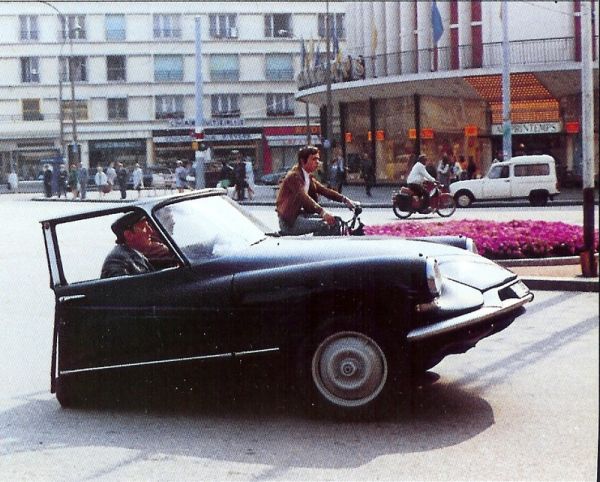 Mondial de l’automobile, 7 voitures françaises stars de cinéma 