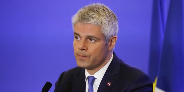 Laurent Wauquiez, 7 attentats à la pudeur de la Droite Française