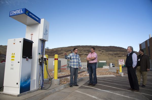 7 raisons d’attendre la voiture à hydrogène