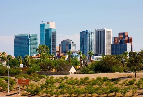 7 villes qui réinventent déjà la vie sous 40°C