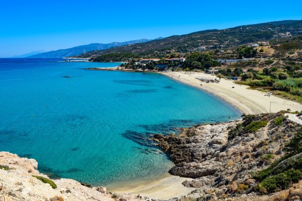 7 destinations européennes ENCORE épargnées par le SURTOURISME