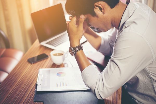 Connaître les 7 souffrances au travail (pour s’en débarrasser)