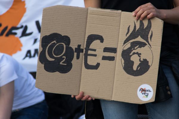 7 IDEES RECUES sur la DECROISSANCE