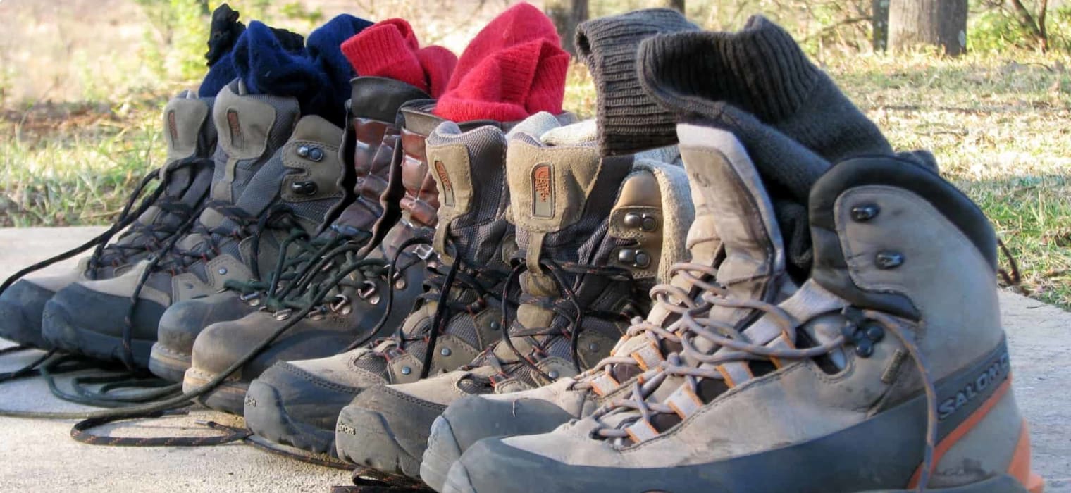 Women's walking shoes
