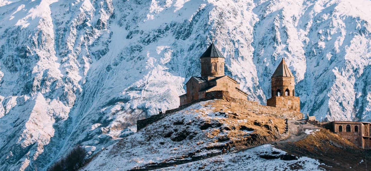 gergeti trinity church georgia