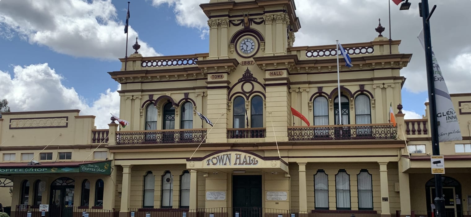 Town Hall Glenn Innes