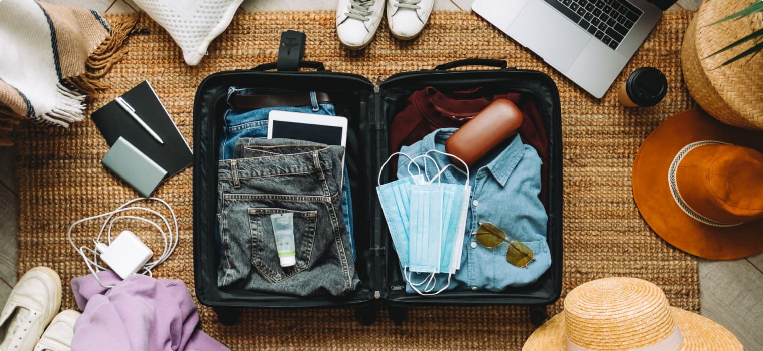 this is the EASIEST way to pack light for travel: the 5-4-3-2-1 packin, 54321 packing method