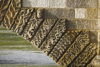 Detail of Ross Bridge Tasmania (Tourism Tasmania and Kathryn Keahy)