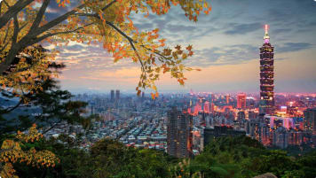 Taipei, Taiwan evening skyline