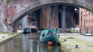 Manchester canals boats