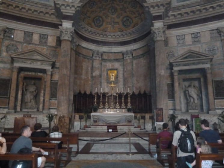 Discover Rome | Cultural and History Small Group Tour for Seniors itinerary