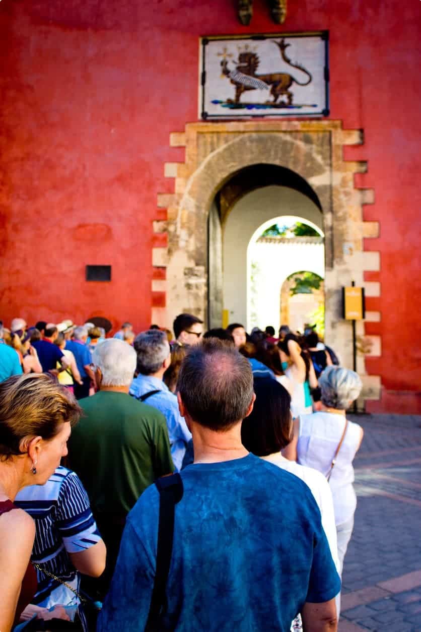 Crowds and Queues on holiday