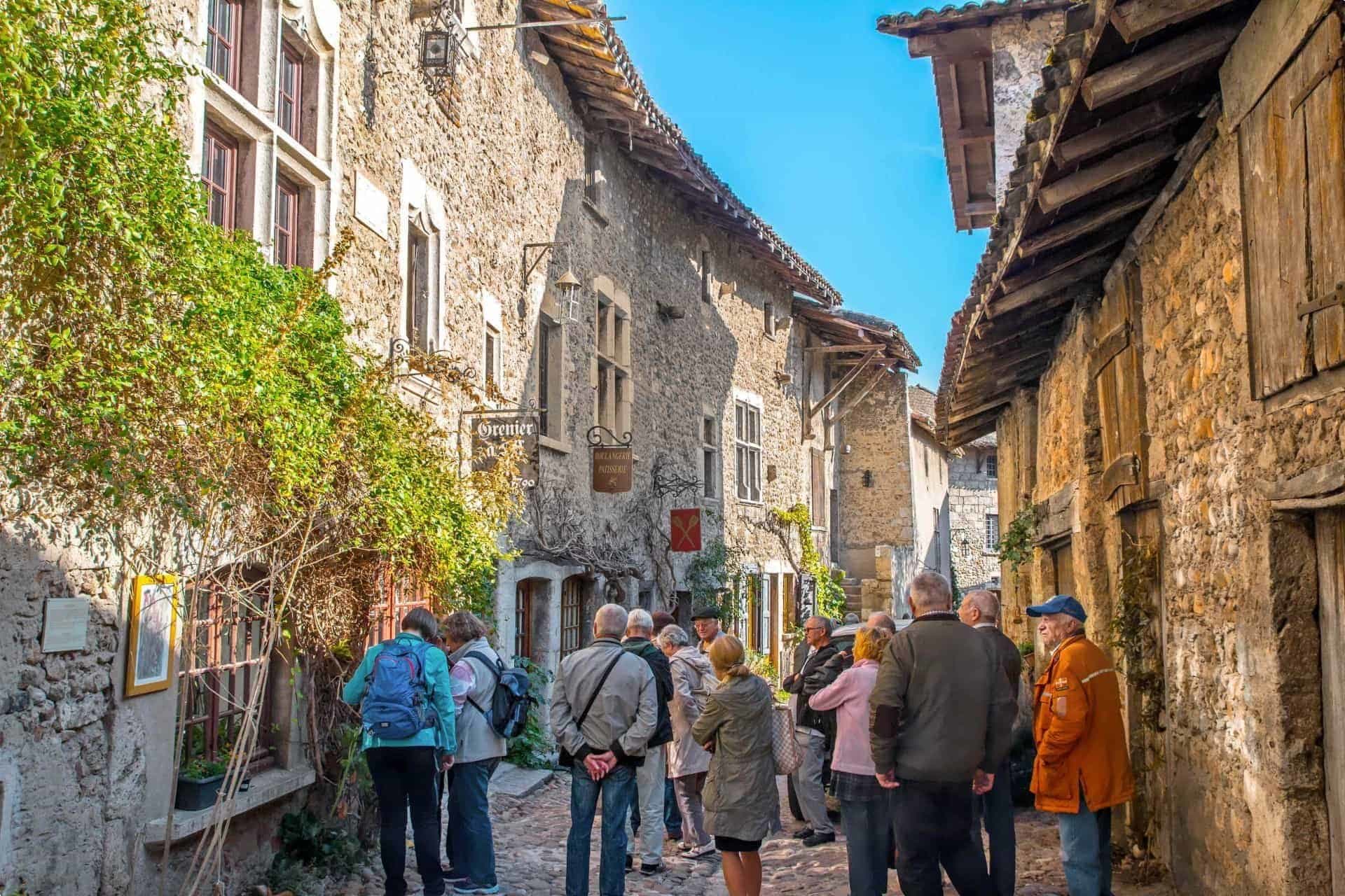 Small group educational tour in France