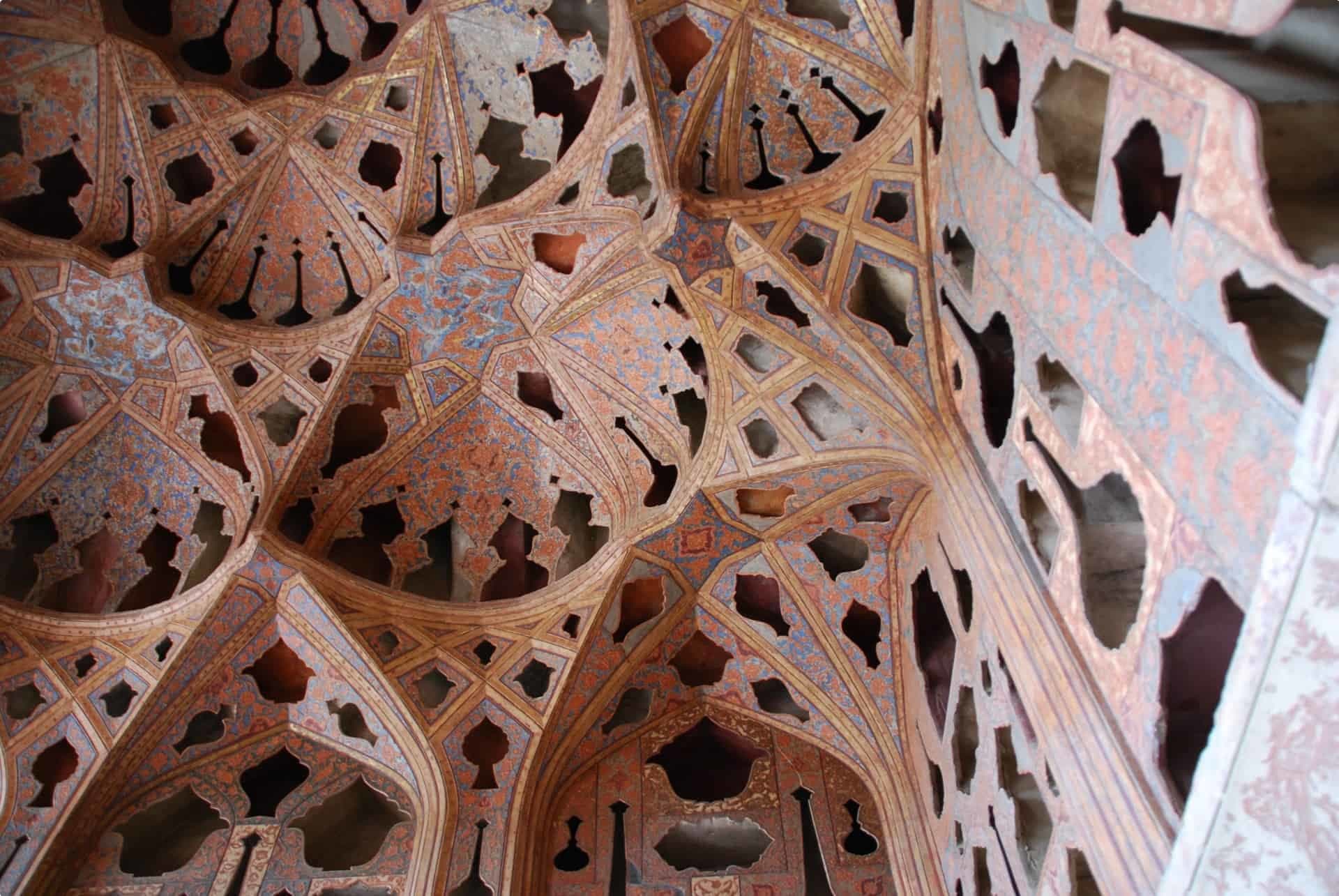 Ali Qapu ceiling