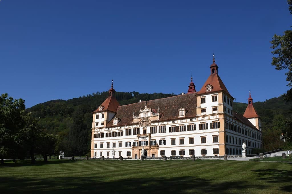 Schloss Eggenberg - note the many windows!