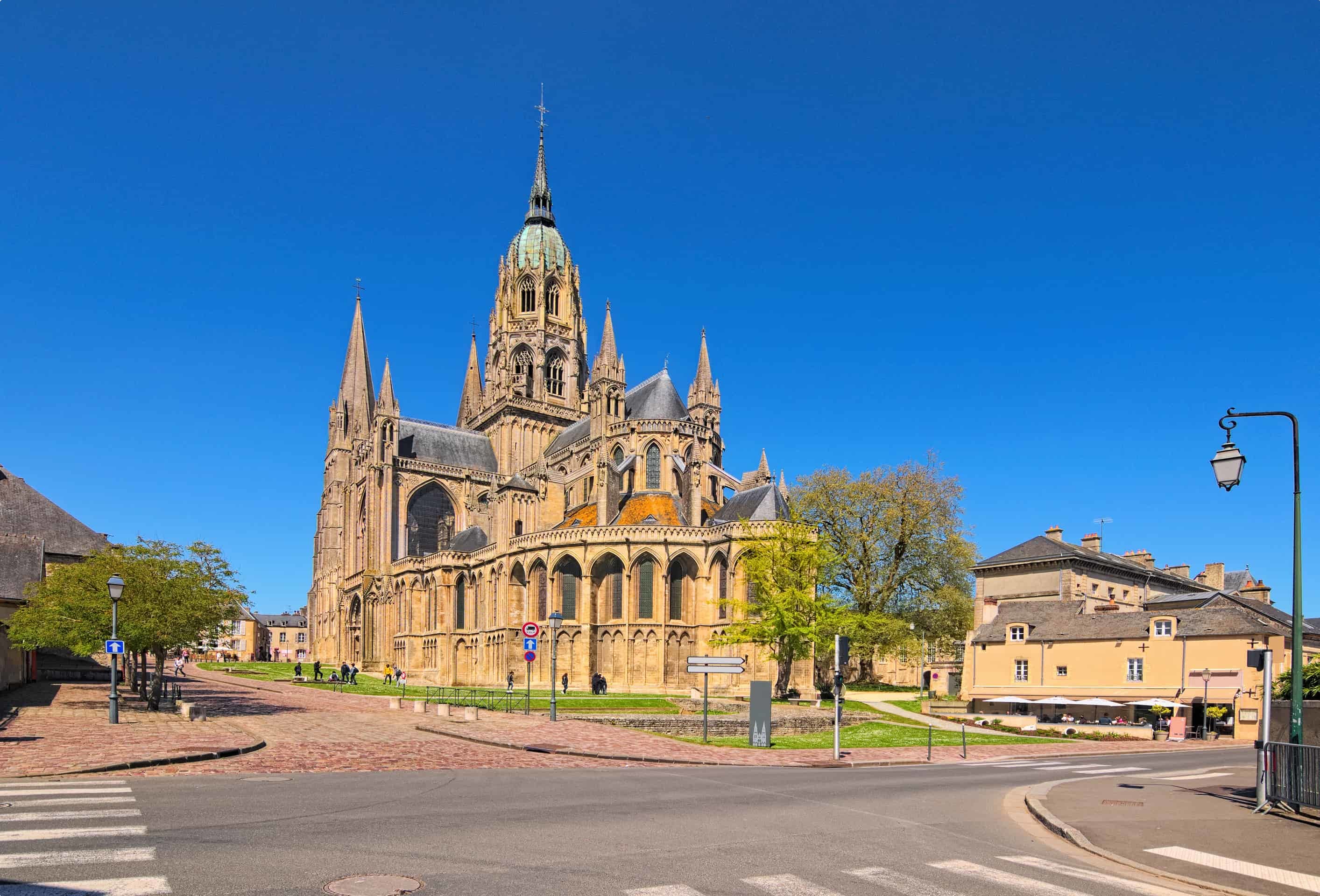 Bayeux by Rail - Bayeux Train Vacations ...