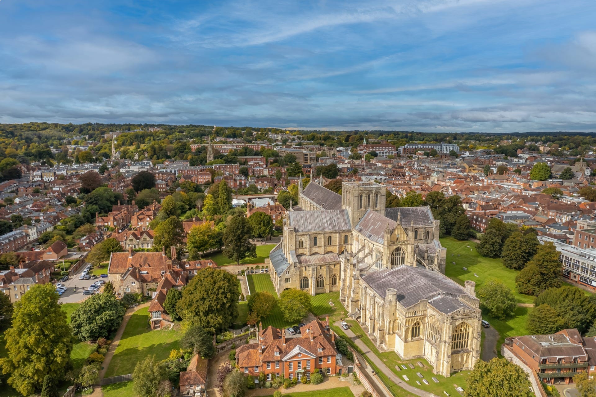 Winchester Cathedral  Article for senior travellers - Odyssey