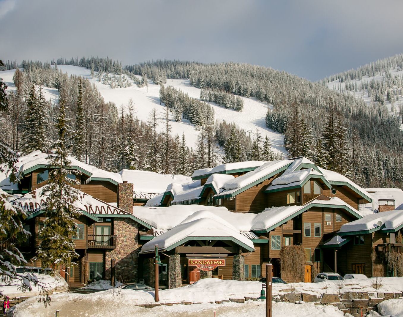 Whitefish MT Lodge Deals, Specials & Getaway Packages