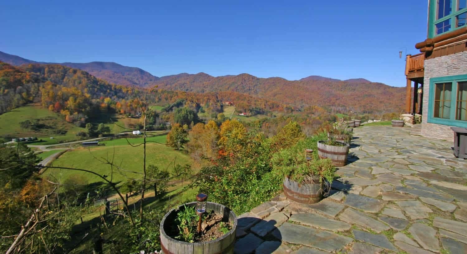 The Ultimate Guide to Hiking in Asheville, NC, The Asheville Bed &amp; Breakfast Association