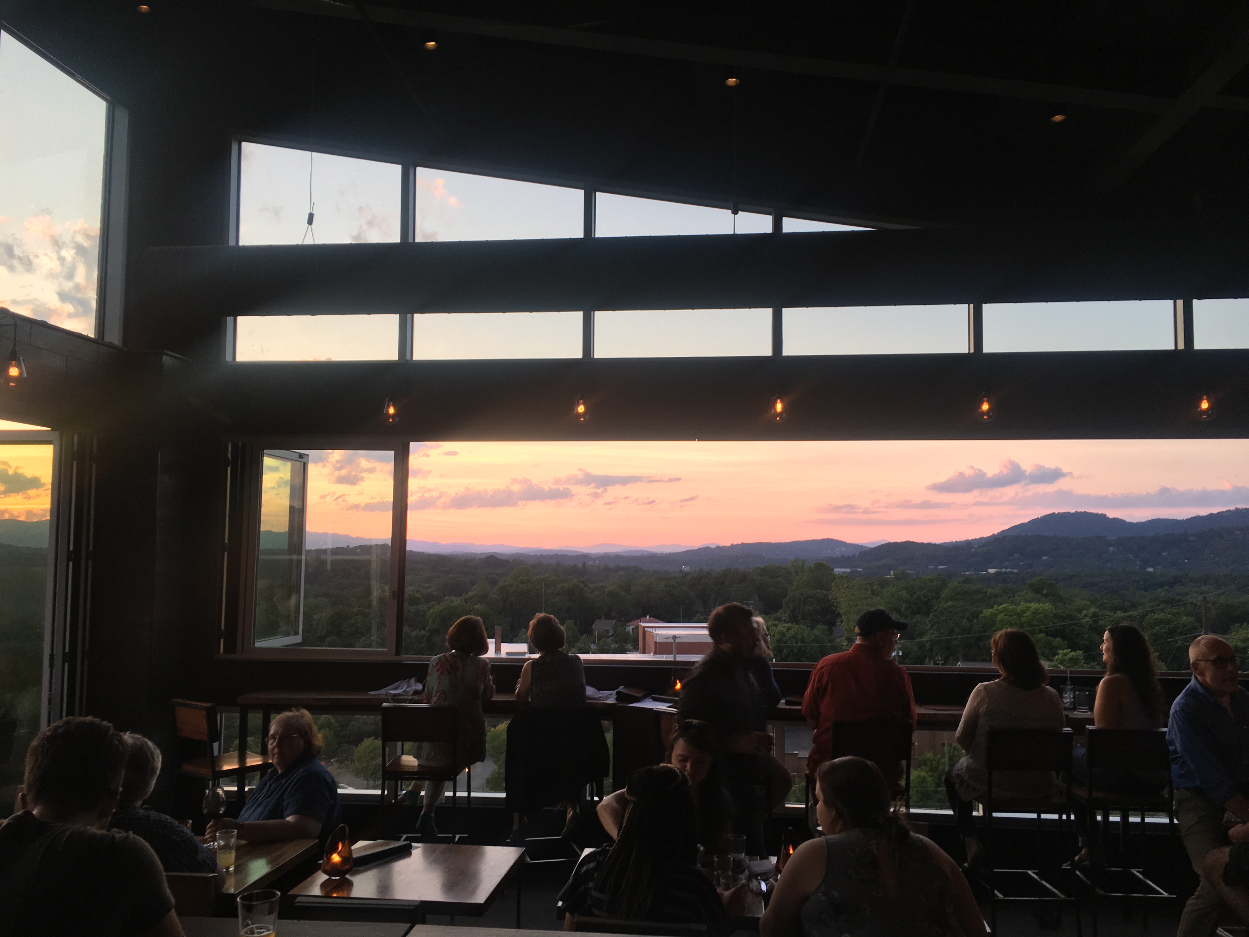 Romantic Date Nights in Asheville, The Asheville Bed &amp; Breakfast Association