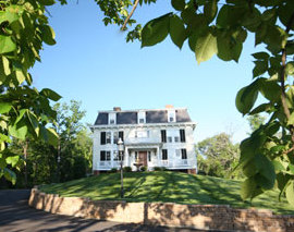 Chestnut Hill Bed & Breakfast