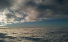 In the middle|I midten av skyene IMG_2462