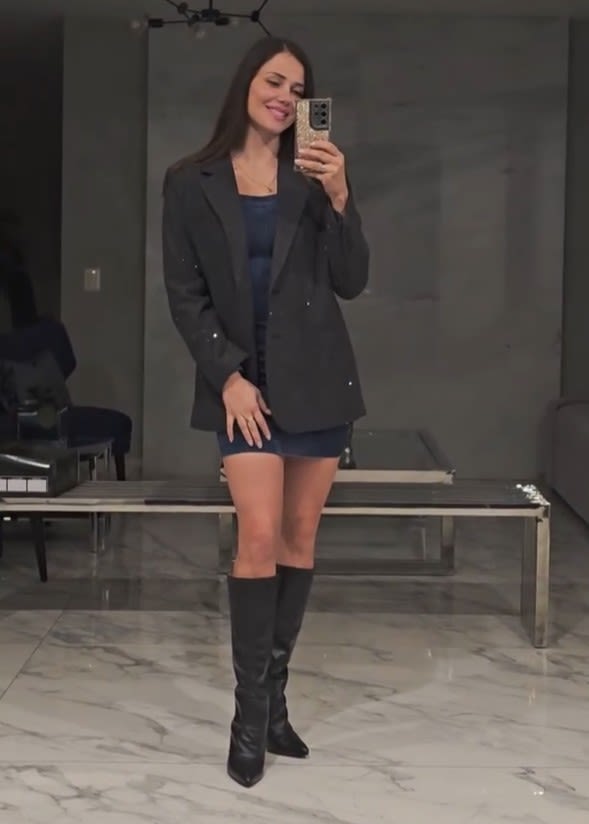 Maju Mantilla con D'Poder 1