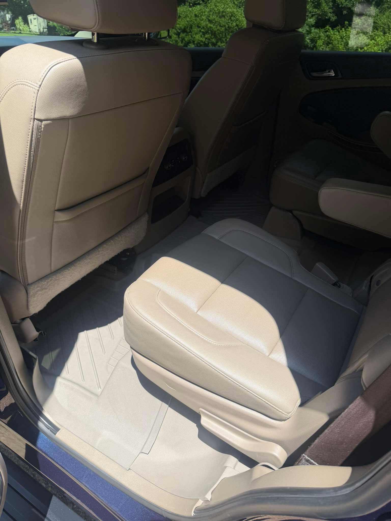 Third Row Seating Detail