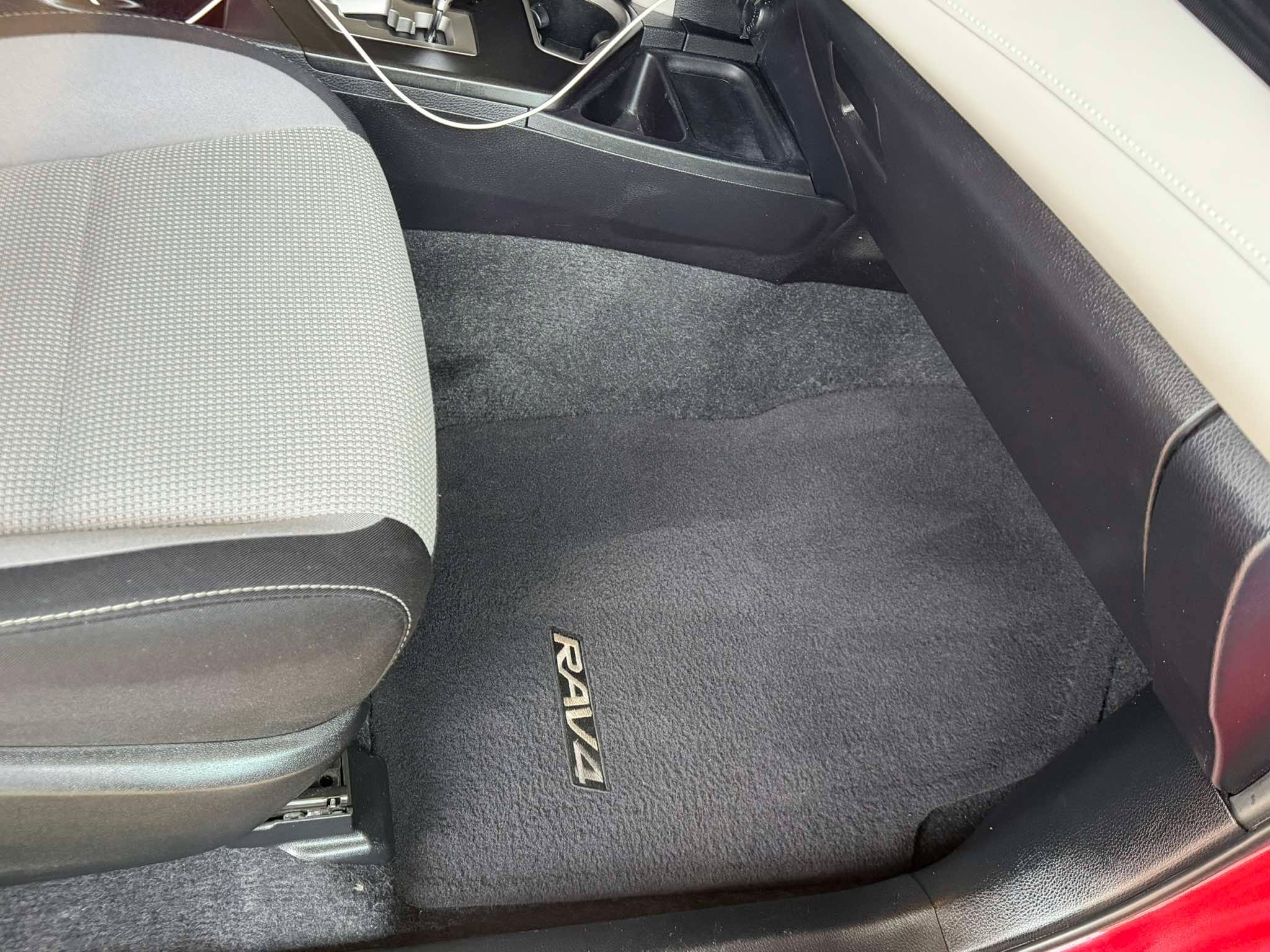 Clean RAV4 Front Floor