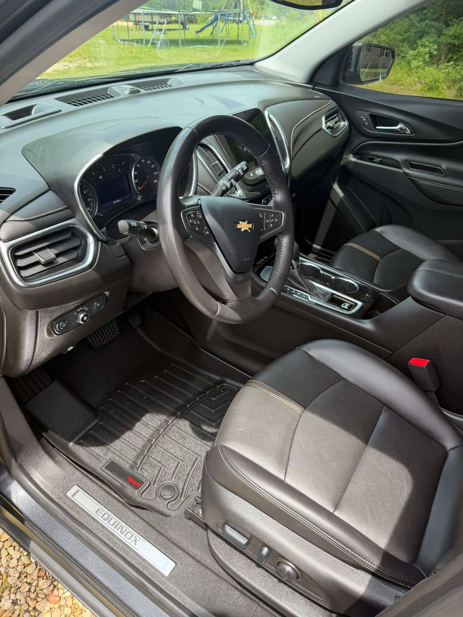 Clean Equinox Interior Detail
