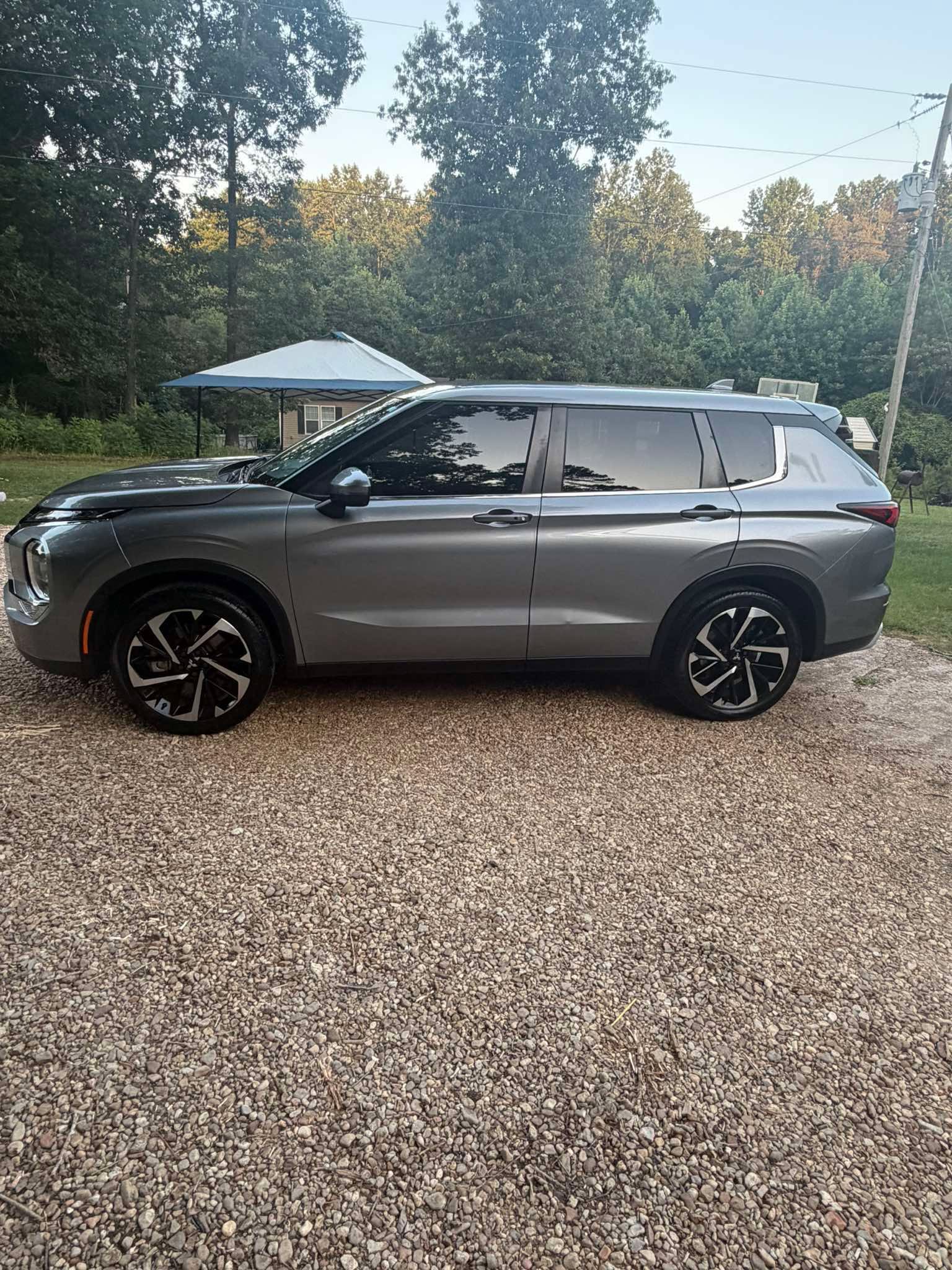 Mitsubishi Outlander Exterior Shine