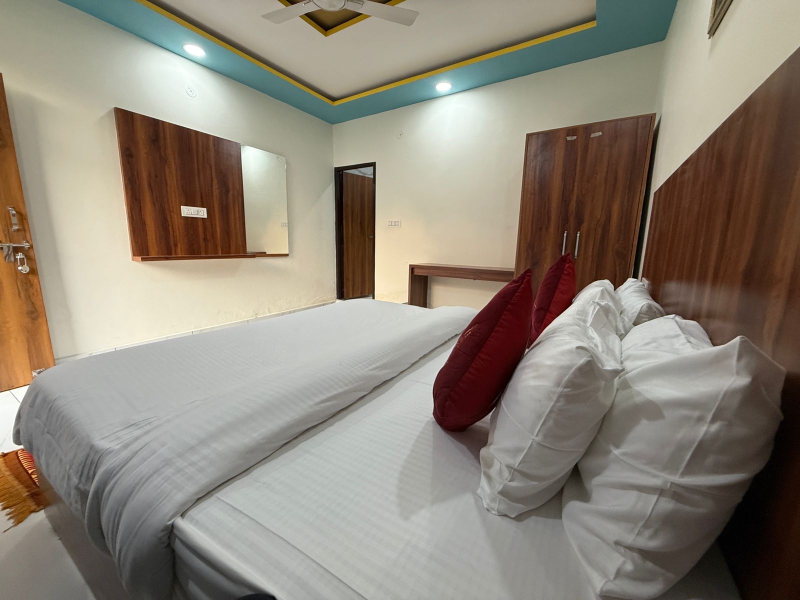 Riverside Stays in Rishikesh