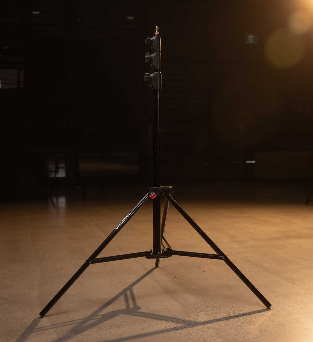 Manfrotto 1004BAC Master Light Stand Hire Offshoot Rentals Melbourne