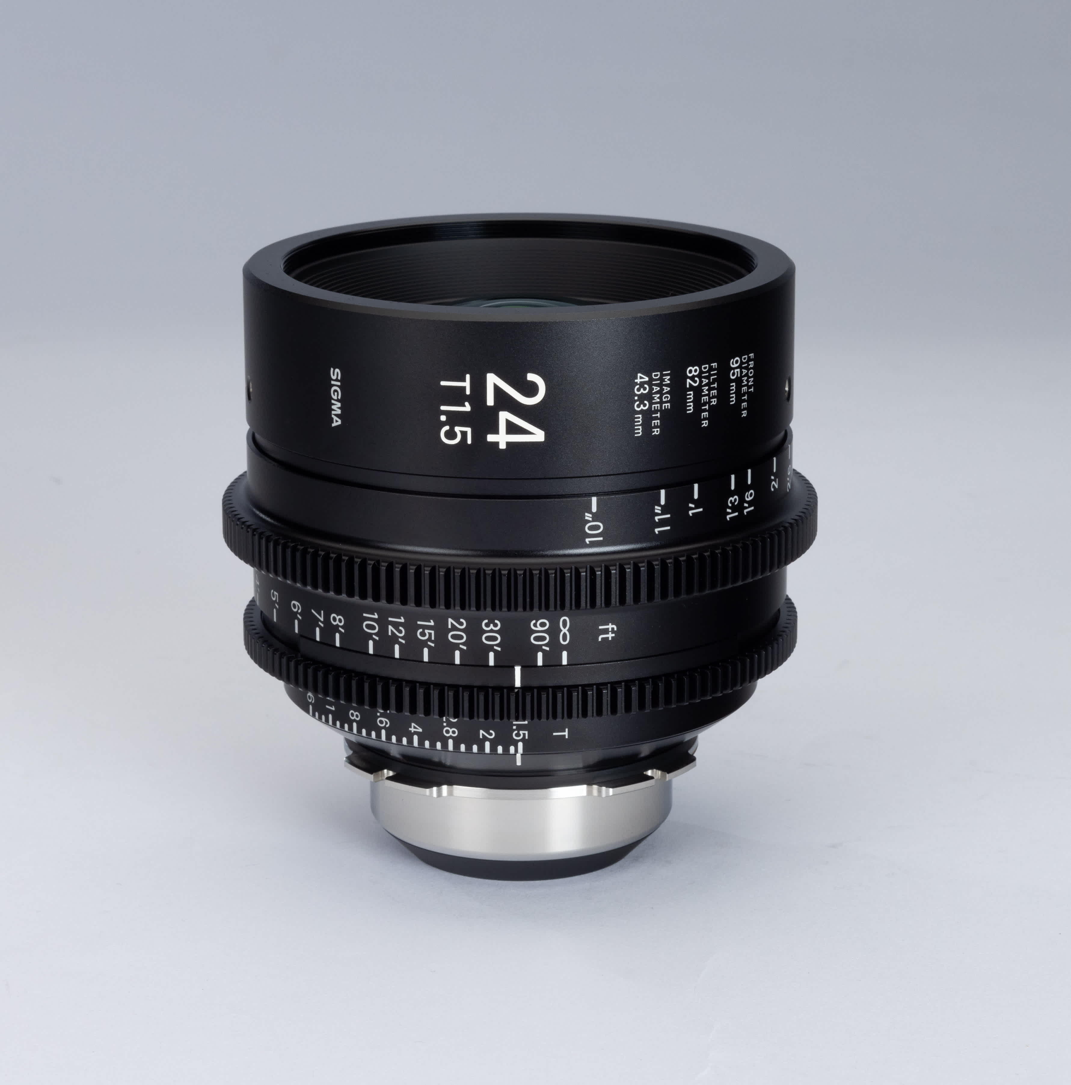 Sigma 24mm FF T1.5 prime lens.