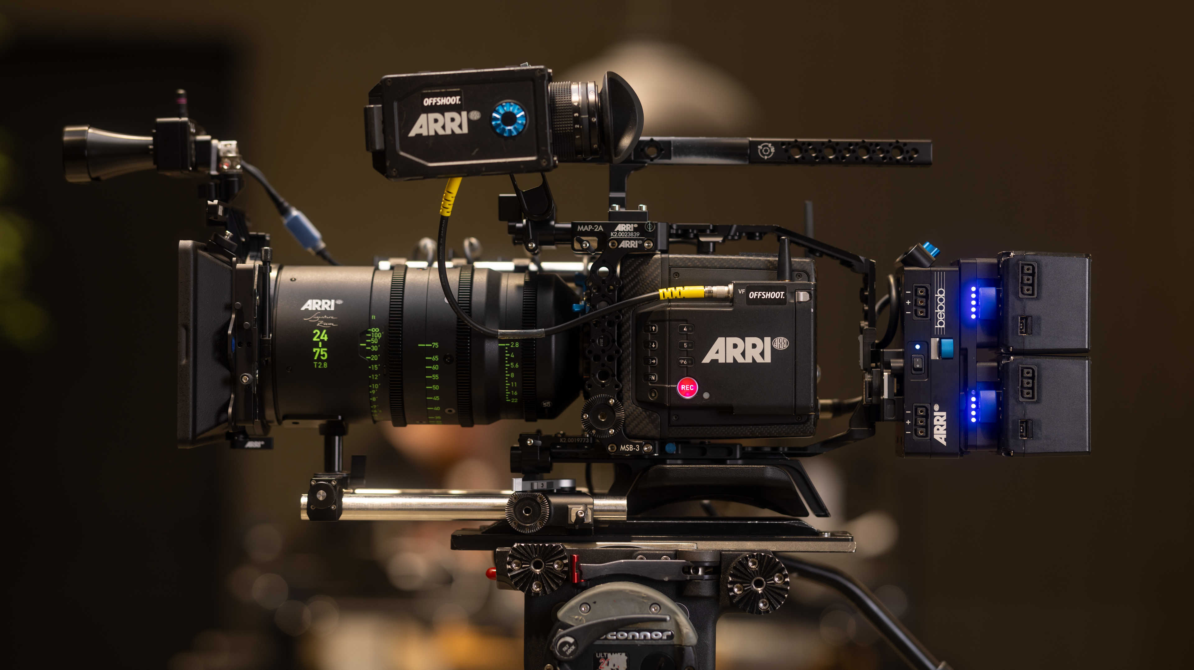 ARRI 24-75mm Signature Zoom on Alexa Mini LF.