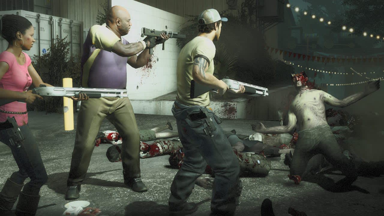 Escena del trailer de Left 4 Dead 2 con zombies y supervivientes
