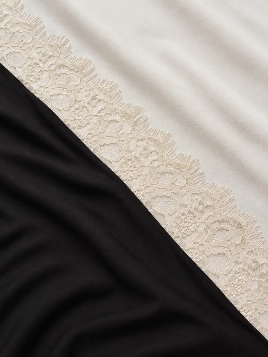 MIDNIGHT LACE