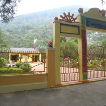 Vạn Pháp Cung