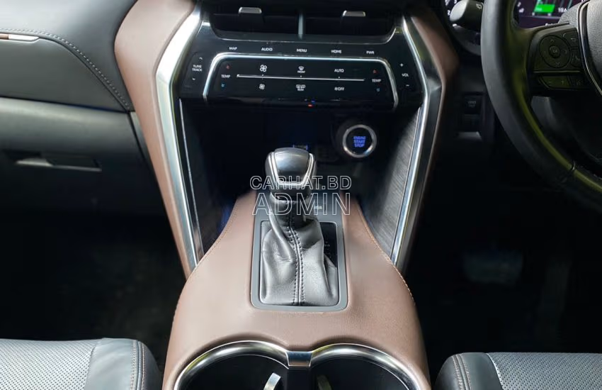 2020 Toyota Harrier Z, photo 2