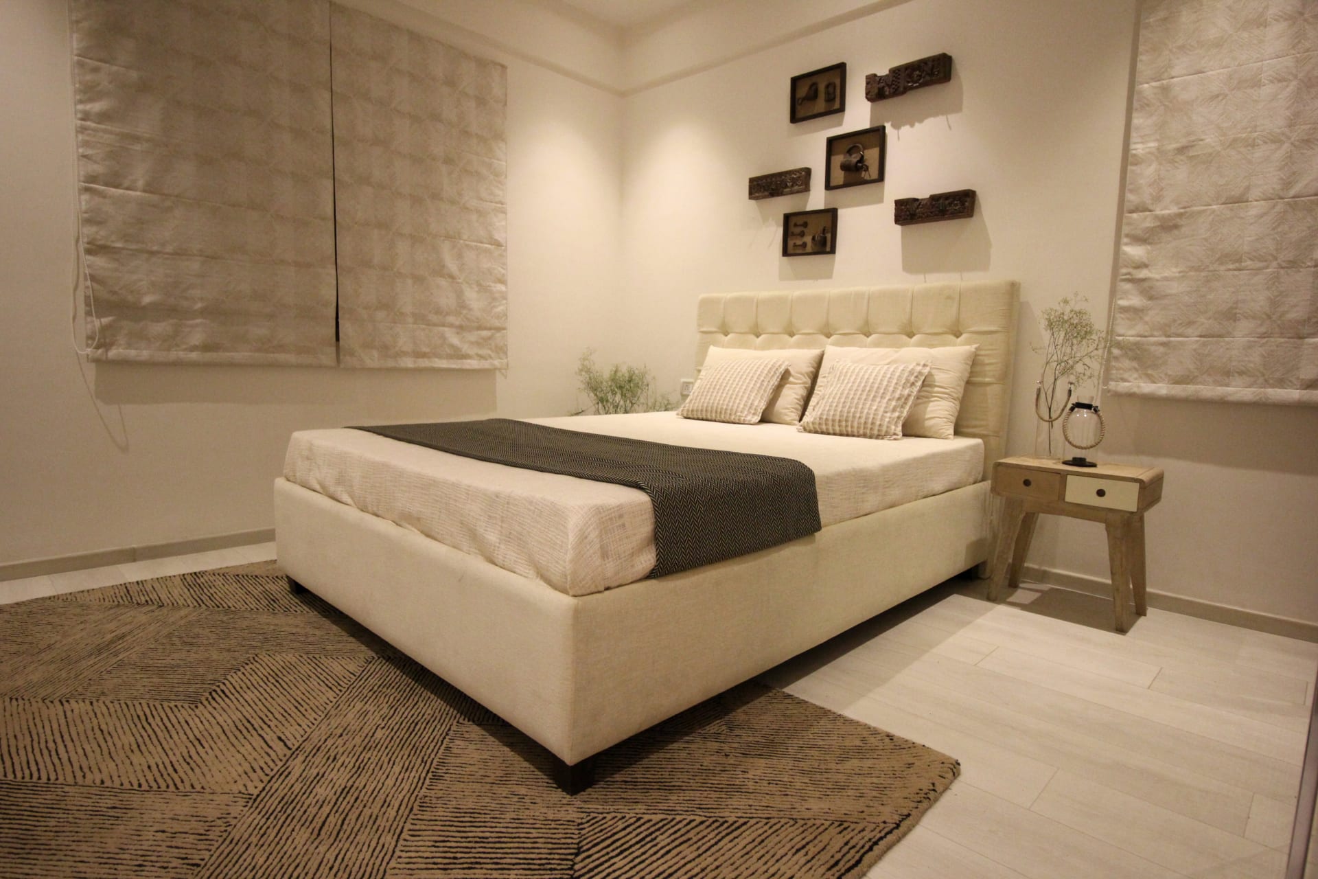 Gallery 12