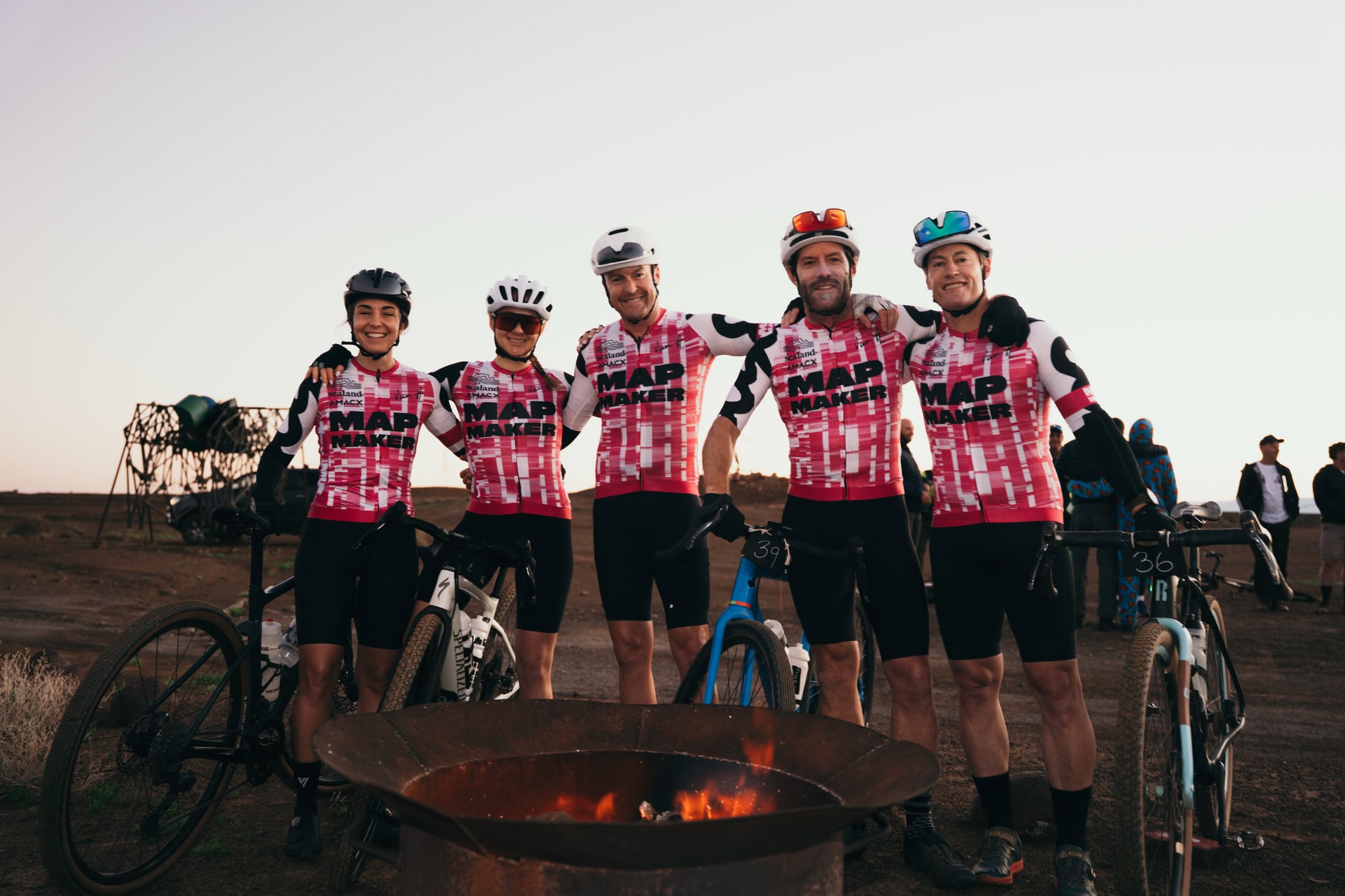 Tanqua Kuru bicycle race photograph